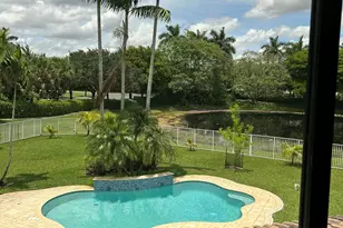 1094 Bluewood Terrace, Weston, FL 33327 - Photo 5