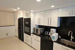 2575 S Ocean Blvd, Highland Beach, FL 33487 - Photo 9