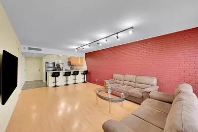 2304 S Cypress Bend Drive #512, Pompano Beach, FL 33069 - Photo 5