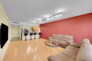 2304 S Cypress Bend Dr, Pompano Beach, FL 33069 - Photo 5