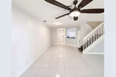4747 SW 14th Street, Deerfield Beach, FL 33442 - Photo 5