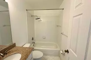 4747 SW 14th St, Deerfield Beach, FL 33442 - Photo 17