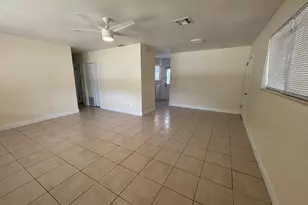 1700 NW 5th St, Fort Lauderdale, FL 33311 - Photo 11