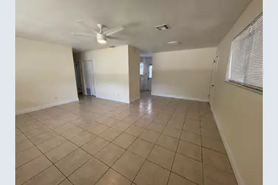 1700 NW 5th Street, Fort Lauderdale, FL 33311 - Photo 11