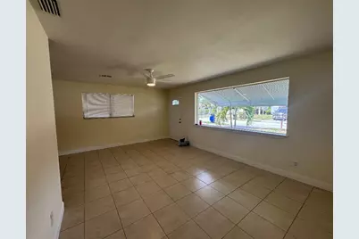 1700 NW 5th Street, Fort Lauderdale, FL 33311 - Photo 15