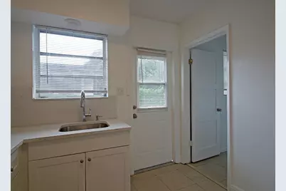 1700 NW 5th Street, Fort Lauderdale, FL 33311 - Photo 15