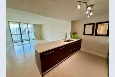 465 Brickell Avenue #1806, Miami, FL 33131 - Photo 5