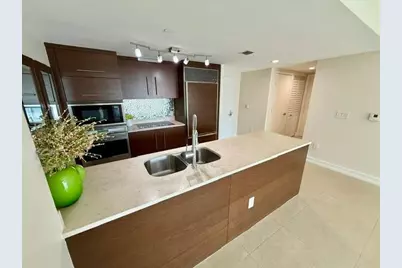 465 Brickell Avenue #1806, Miami, FL 33131 - Photo 9
