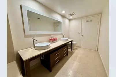 465 Brickell Avenue #1806, Miami, FL 33131 - Photo 31