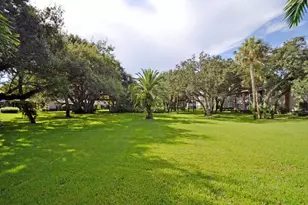 131 E Park Shores Cir, Indian River Shores, FL 32963 - Photo 51