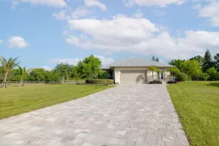 19005 SW Grey Fox Trail, Indiantown, FL 34956 - Photo 3