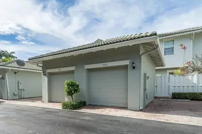 948 NW 18th Avenue, Boca Raton, FL 33486 - Photo 5