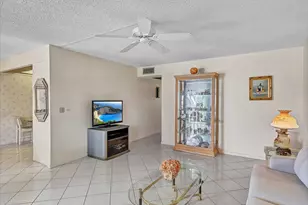 3002 Ventnor, Deerfield Beach, FL 33442 - Photo 11