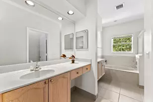 5302 Victoria Cir, West Palm Beach, FL 33409 - Photo 23