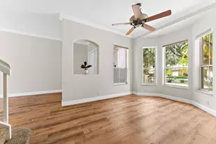 5302 Victoria Cir, West Palm Beach, FL 33409 - Photo 9