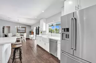 12072 NW 27th Dr, Coral Springs, FL 33065 - Photo 15
