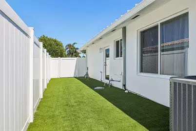 511 SE 9th Avenue, Pompano Beach, FL 33060 - Photo 29