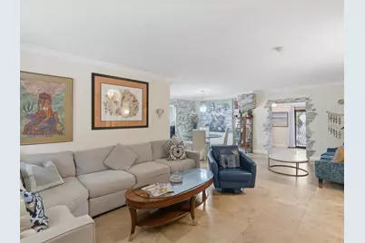 707 SW 3rd Avenue, Hallandale Beach, FL 33009 - Photo 11