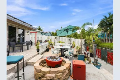 707 SW 3rd Avenue, Hallandale Beach, FL 33009 - Photo 21