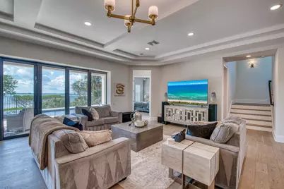 7683 Pelican Pointe Drive, Jensen Beach, FL 34957 - Photo 15