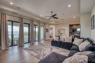 7683 Pelican Pointe Dr, Jensen Beach, FL 34957 - Photo 23