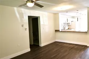 8121 SW 21st Ct, Miramar, FL 33025 - Photo 5