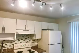 8121 SW 21st Ct, Miramar, FL 33025 - Photo 3