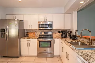 559 6th St, Vero Beach, FL 32962 - Photo 15