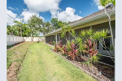 559 6th Street, Vero Beach, FL 32962 - Photo 41
