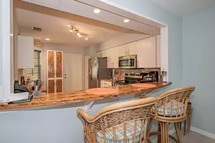 559 6th St, Vero Beach, FL 32962 - Photo 13