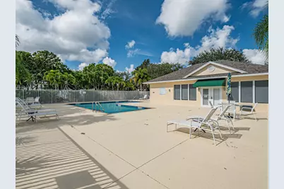 559 6th Street, Vero Beach, FL 32962 - Photo 43