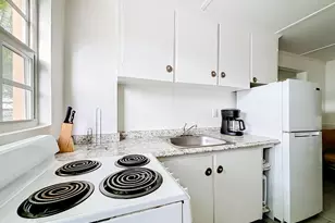427 37th St, West Palm Beach, FL 33407 - Photo 31
