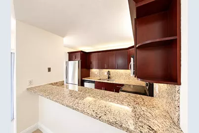 804 Springdale Circle, Palm Springs, FL 33461 - Photo 3
