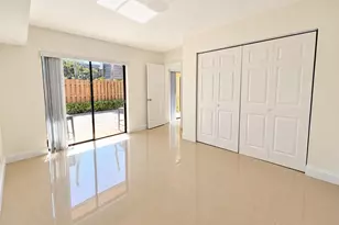 804 Springdale Cir, Palm Springs, FL 33461 - Photo 13
