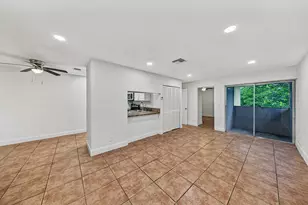 825 SW 10th St, Hallandale Beach, FL 33009 - Photo 7