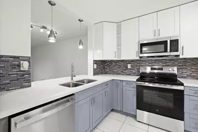 3000 NW 42nd Avenue #B201, Coconut Creek, FL 33066 - Photo 3