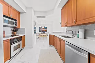 350 SE 2nd St, Fort Lauderdale, FL 33301 - Photo 11