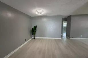 403 NW 2nd St, Hallandale Beach, FL 33009 - Photo 3