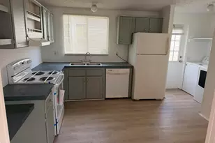 1680 SW 85th Ave, Davie, FL 33324 - Photo 5