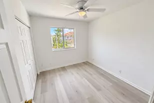 2145 Oakmont Dr, Riviera Beach, FL 33404 - Photo 13