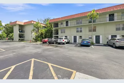 805 W Oakland Park Boulevard, Oakland Park, FL 33311 - Photo 3
