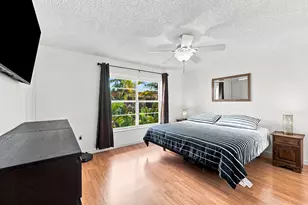 805 W Oakland Park Blvd, Oakland Park, FL 33311 - Photo 17