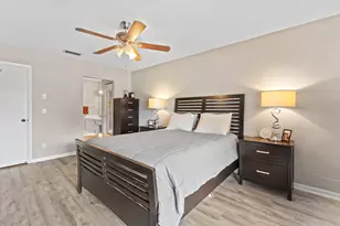 1502 Pinecrest Cir, Jupiter, FL 33458 - Photo 19
