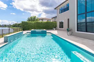 9040 Watercrest Cir W, Parkland, FL 33076 - Photo 11
