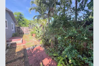 1630 NW 2nd Terrace, Pompano Beach, FL 33060 - Photo 27