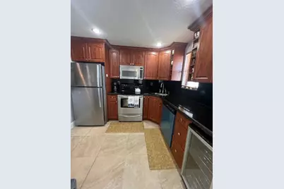9300 SW 8th Street #403, Boca Raton, FL 33428 - Photo 5