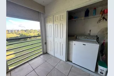 9300 SW 8th Street #403, Boca Raton, FL 33428 - Photo 23