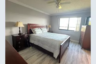 9300 SW 8th Street #403, Boca Raton, FL 33428 - Photo 17