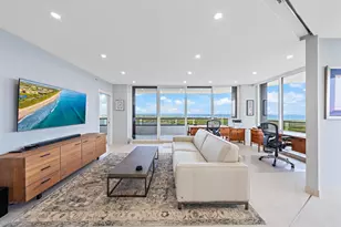 100 Lakeshore Dr, North Palm Beach, FL 33408 - Photo 19