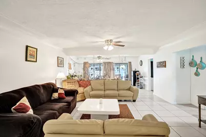 1112 S 22nd Court, Hollywood, FL 33020 - Photo 9